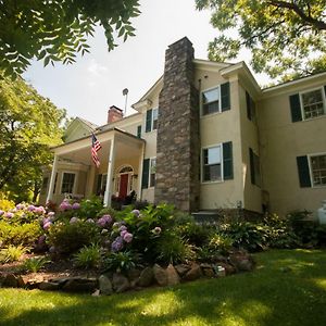 Airwell Bed And Breakfast